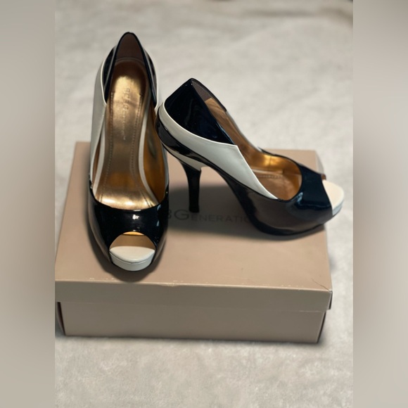BCBGeneration Women’s Liberty Black/White Patent Leather Platform Peeptoe Pumps - Picture 1 of 9